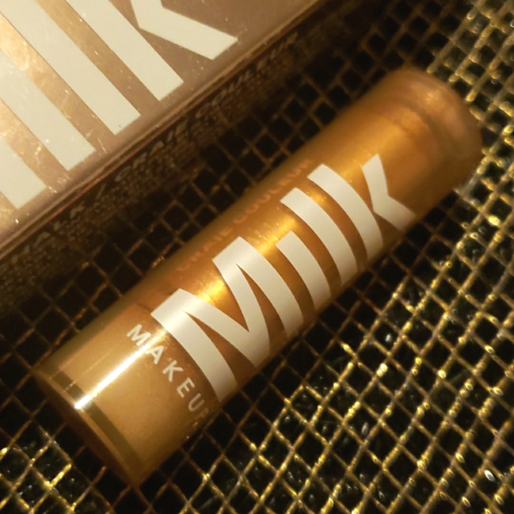 ❇️🧚‍♀️KICKBALL Milk Makeup Color Chalk NWT